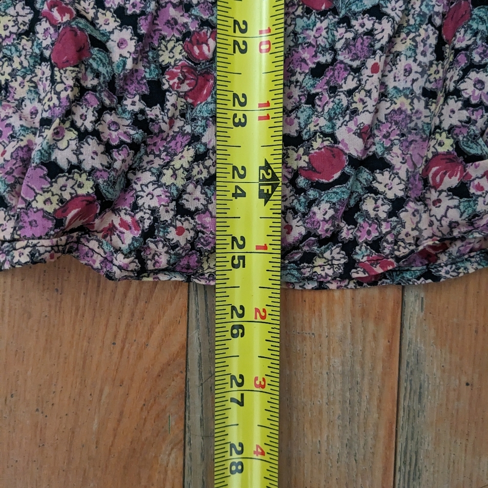 Kimchi & Blue X Urban Outfitters Floral Dress Size Medium - Picture 8 of 8